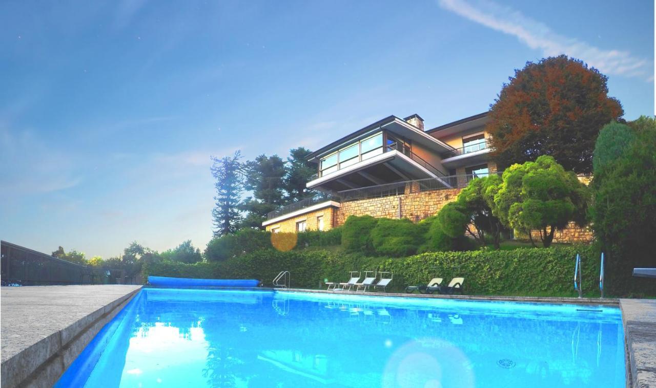 Villa Ornella Mandello del Lario Esterno foto